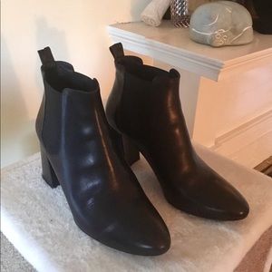 Blk Designer Booties